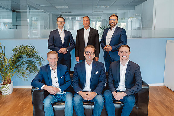 Gruppenfoto_gering-neu.jpg  